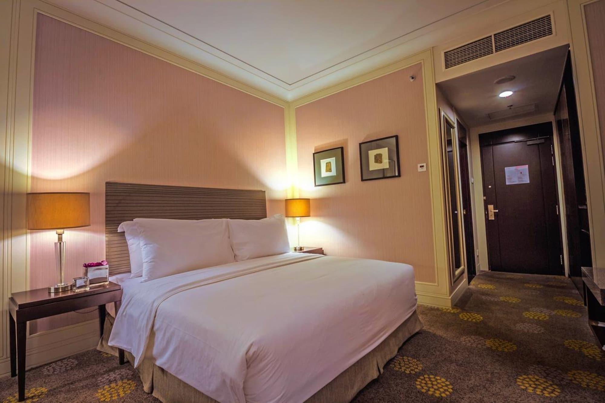 נגויה I Hotel מראה חיצוני תמונה