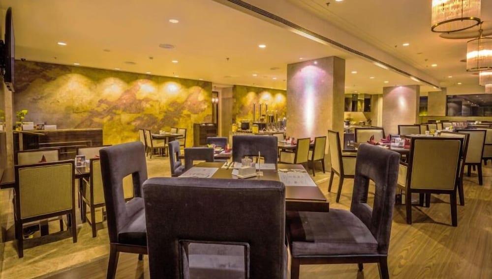 נגויה I Hotel מראה חיצוני תמונה